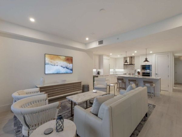 Spectacular Two Bedroom Vacation Condo in Siesta Key